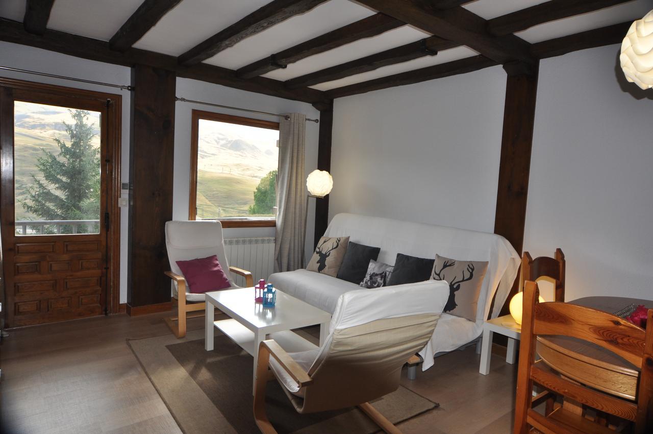Apartamentos Tirol Formigal Buitenkant foto